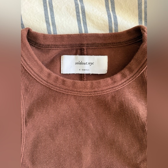 Soldout NYC Racerback Tank - Picture 2 of 3